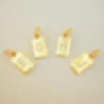 Miniatura: Initial Edge Square Seamless Clip Charm