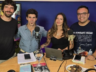 Ante la ceguera nacional, Carito Cabrera se muestra “Sin corpiño”