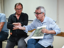 El intendente Zamora debate, junto a comerciante y vecinos, el Código de Edificación