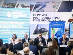Cafiero en referencia Malvinas: Soberanía e intereses marítimos como política de Estado
