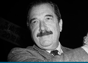 De Raúl Alfonsín a un “profesor”, Milei, al que ningún padre dejaría para que eduque a su hijo