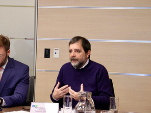 Fernando Moreira participó, junto a otros 22 intendentes, del debate sobre el uso de la IA en la gobernanza