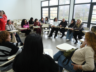 Tigre: en época de crisis, las mujeres no pierden el tiempo, se capacitan en oficios
