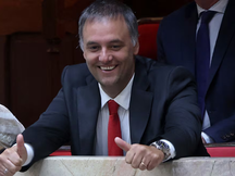 Milei y Adorni van al Congreso con periodistas censurados y perseguidos por el gobierno