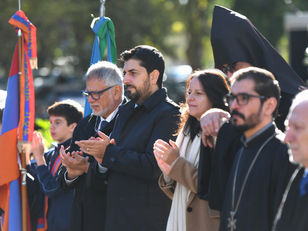 Vicente López conmemoró los 109 años del Genocidio Armenio