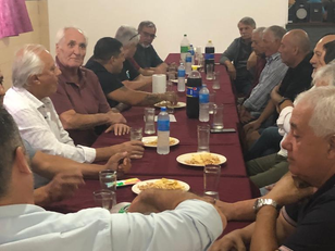 Julio Zamora recibe el calor de clubes barriales