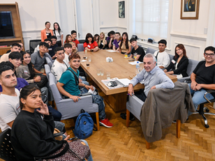 Julio Zamora atiende todos los frentes con más política