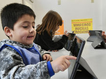 Vicente López: alumnos de 4 y 5 años aprenden programación y robótica