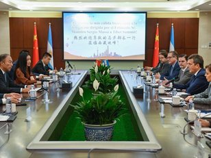 Jugada estratégica de Argentina: Massa acuerda con China evitar el dólar en materia de comercio