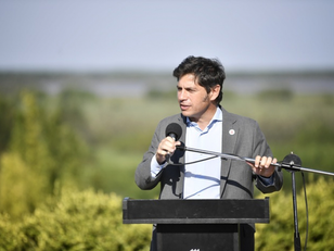 Kicillof y las secuelas del modelo libertario: la crisis se nota en todos los bolsillos