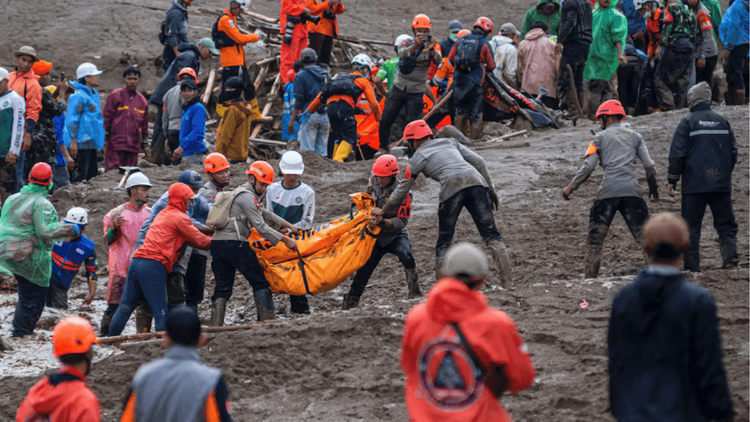 Seven dead, 82 missing in Indonesia landslide