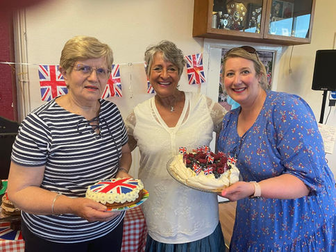 LondonColney Jubilee Cakes WI (1).jpeg