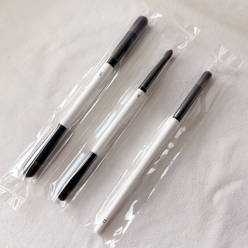 Miniatura: Pincel Duplo Master F4: 2 em 1 para Base, Blush, Contorno e Iluminador