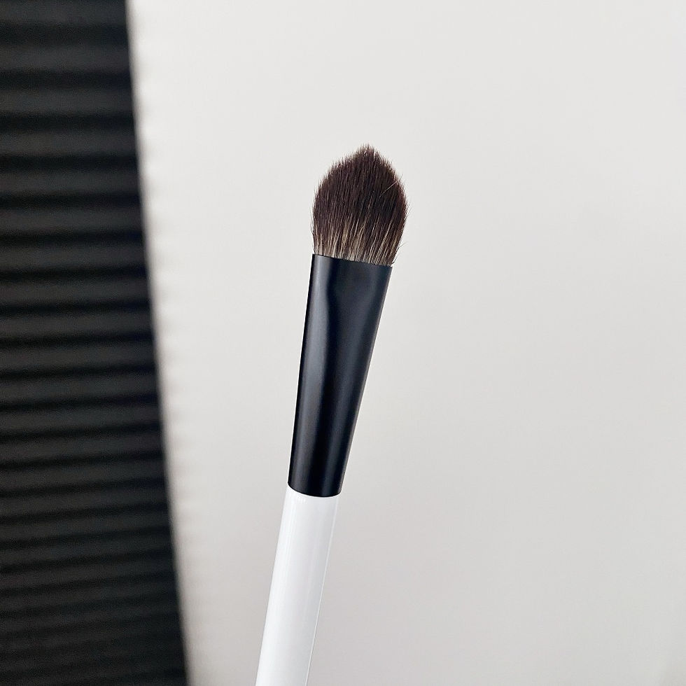 Miniatura: Pincel Duplo Master F4: 2 em 1 para Base, Blush, Contorno e Iluminador