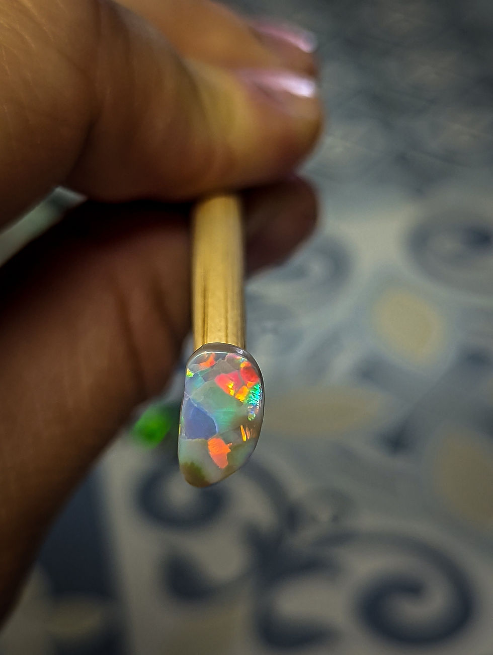 Miniature : Opale sombre d'Australie, Lightning Ridge 1.13 cts
