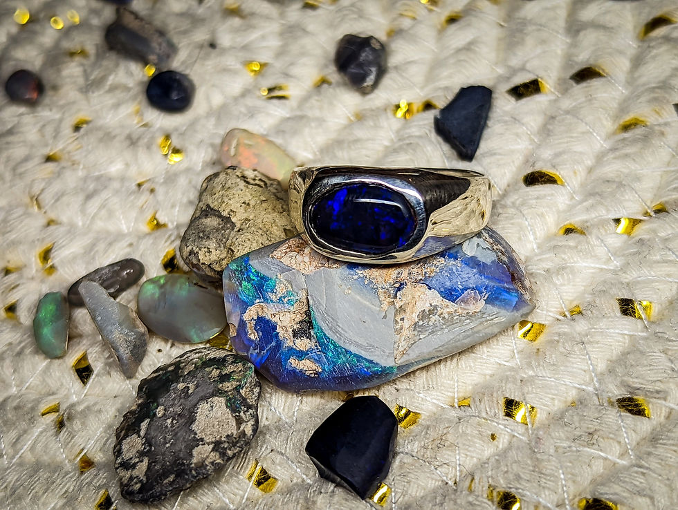 Miniature : Bague homme en opale noire d'Australie, anneau argent 925  / chevalière argent, 