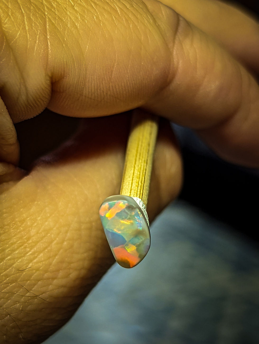 Miniature : Opale sombre d'Australie, Lightning Ridge 1.13 cts