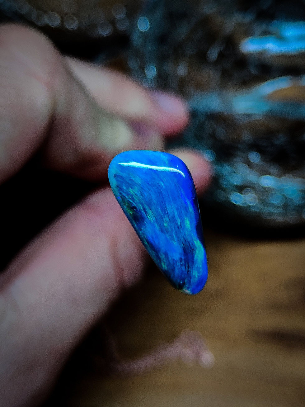 Miniature : Grande Opale noire d'Australie, Lightning Ridge