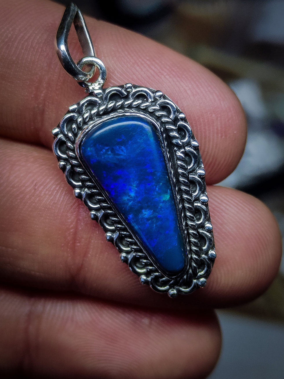 Miniature : Superbe pendentif opale noire d'Australie, argent 925, style ethnique