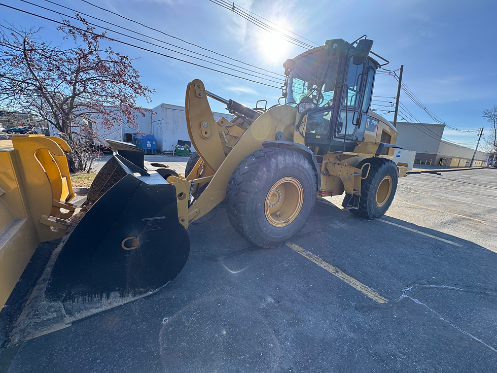 Thumbnail: 2019 CAT 926M