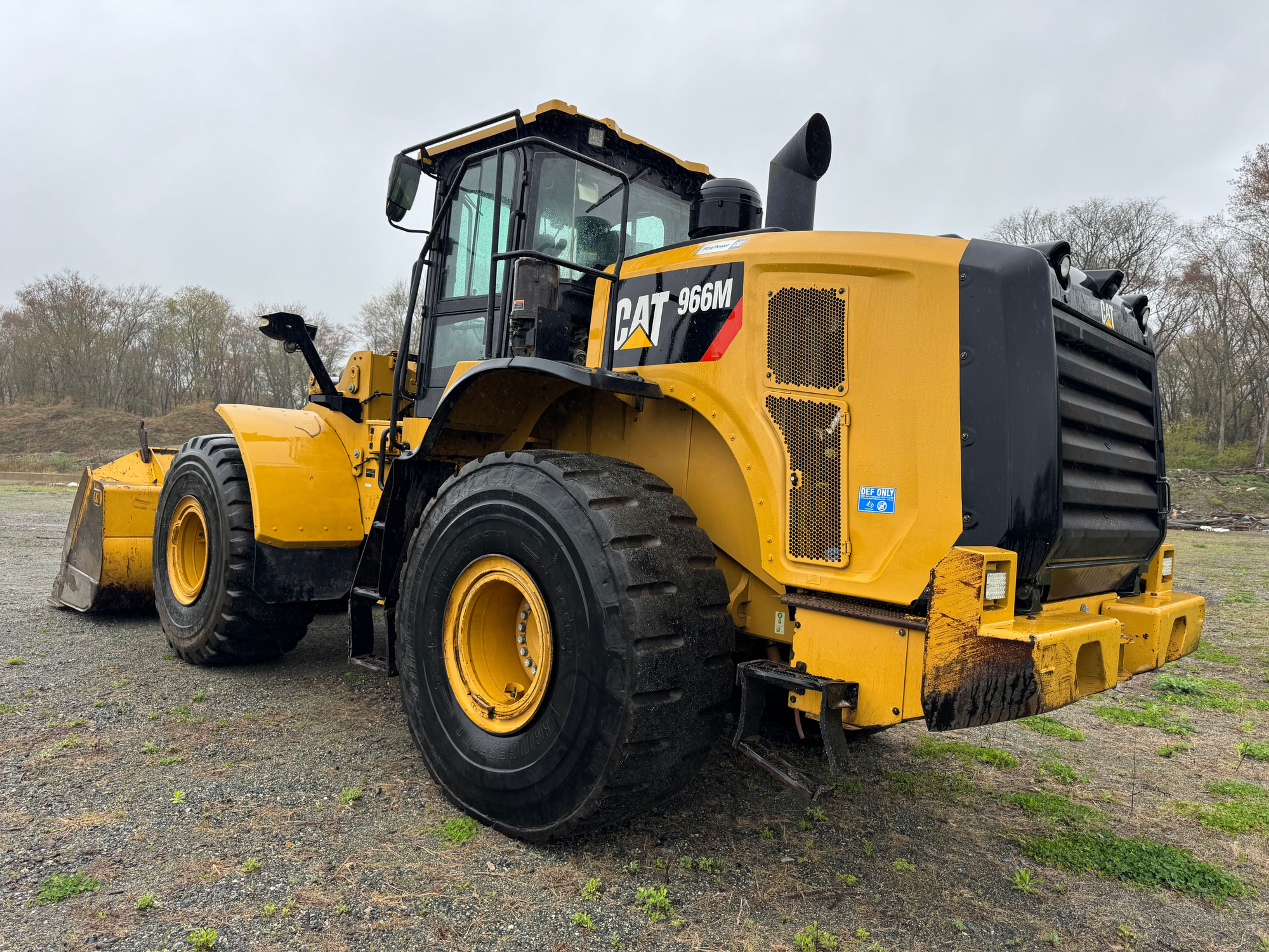 2019 CAT 966M