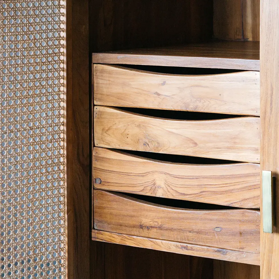 Thumbnail: Nihira Cabinet