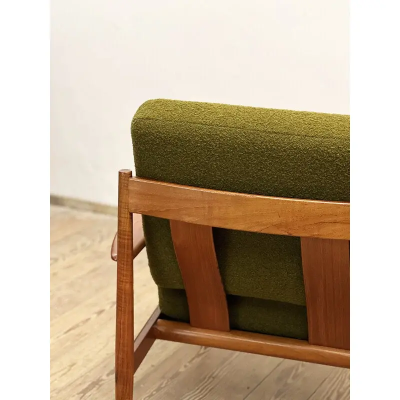 Thumbnail: Vintage Lounge Chair