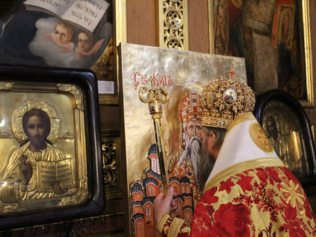 В храм „Св. Неделя“ бе отслужена архиерейска св. Литургия в чест на св. крал Стефан Милутин