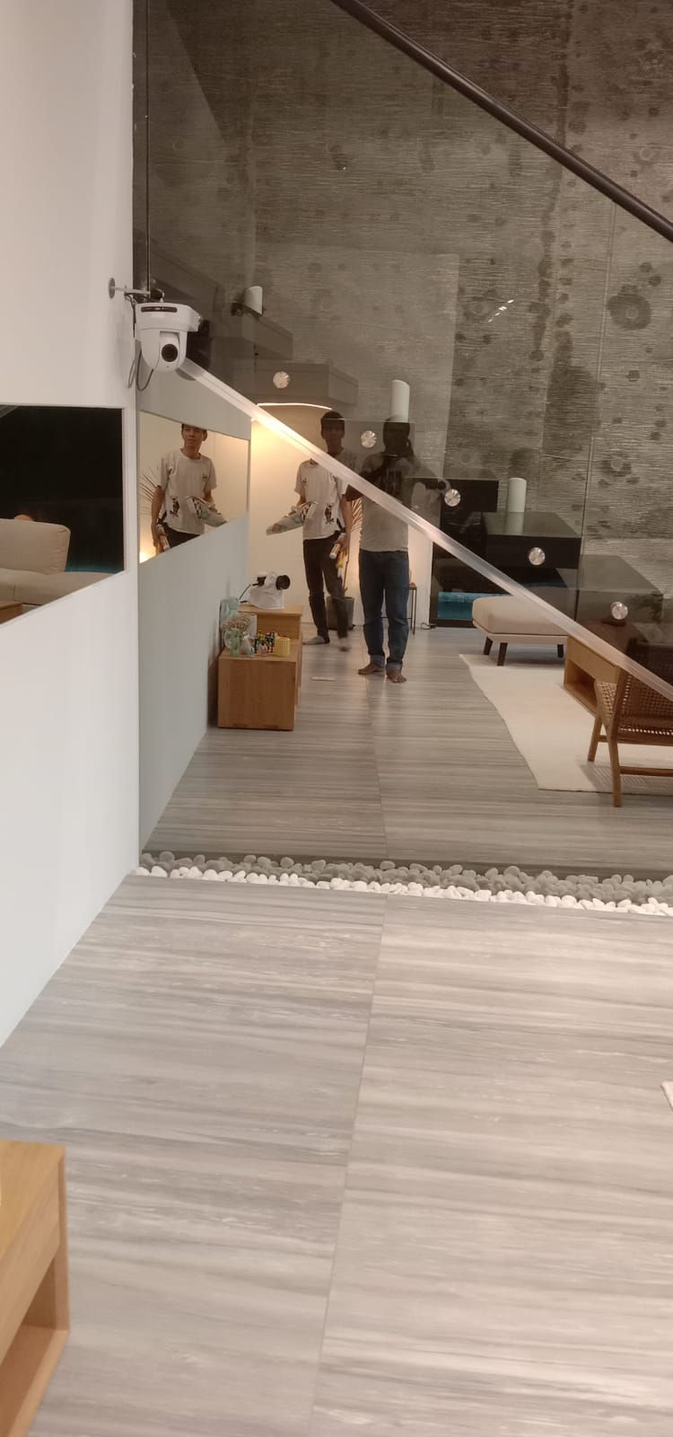 One-Way Mirror