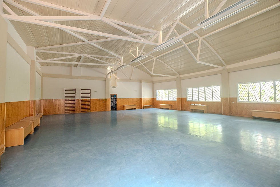 Salón amplio para actividades