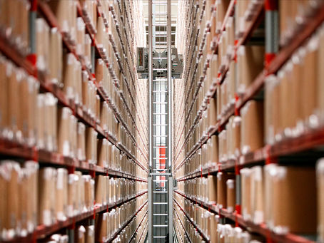 Mejora la Eficiencia de tu Almacén con Transelevadores Automatizados