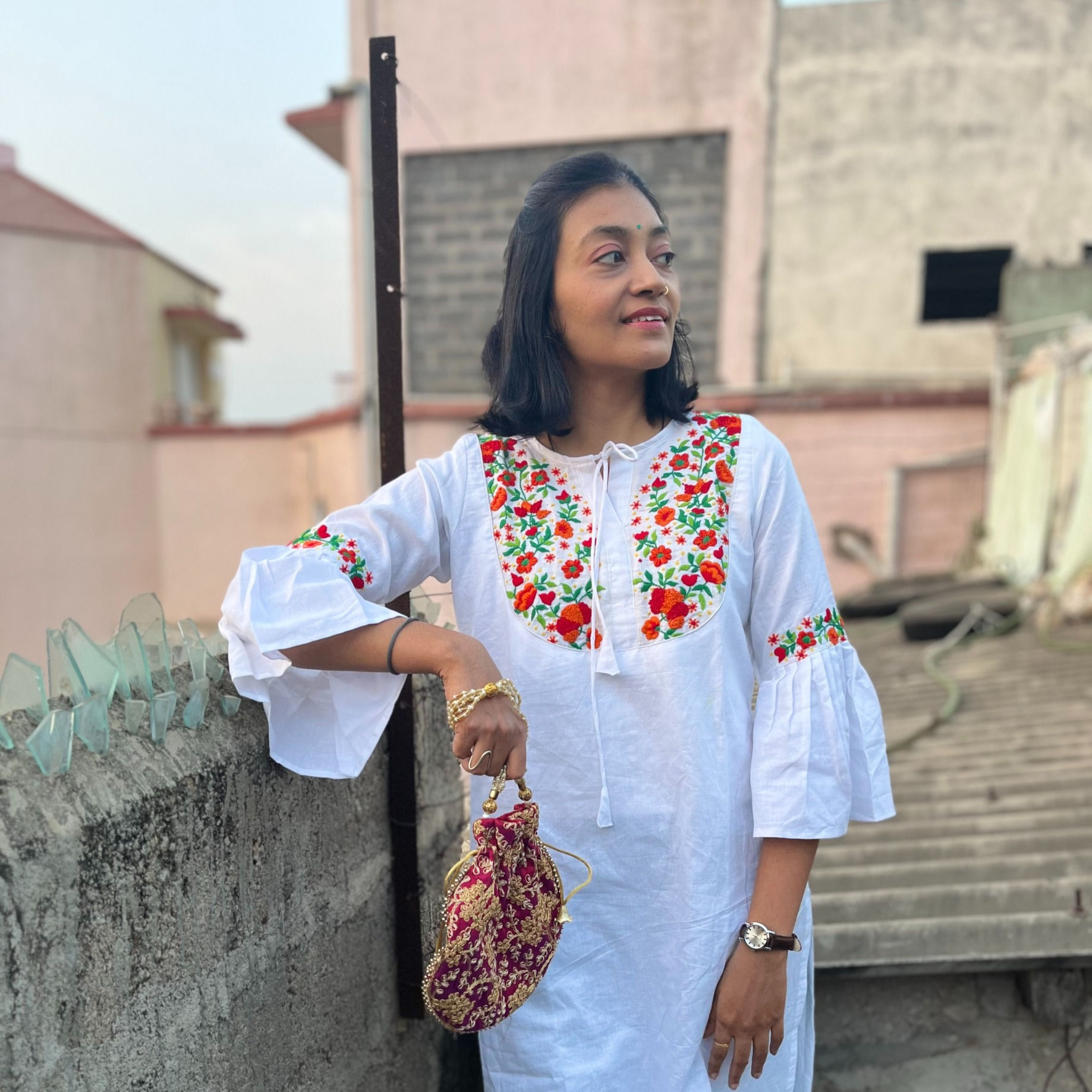 KABUSI HEMP KURTA - LAL PHOOL