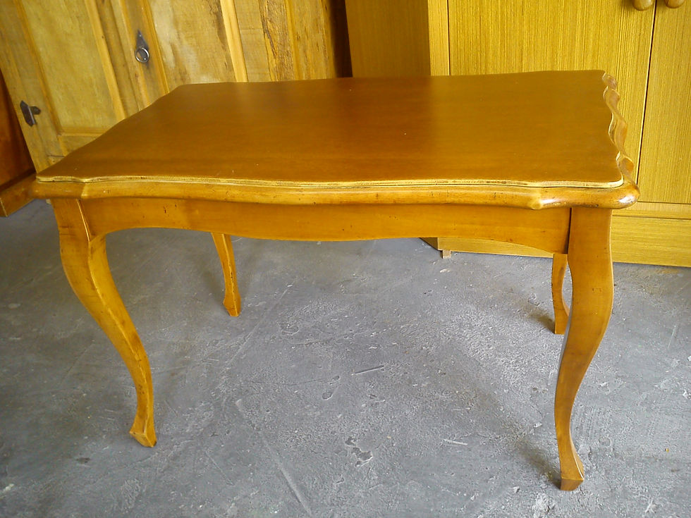 Miniatura: Mesinha de Centro Estilo Luis XV