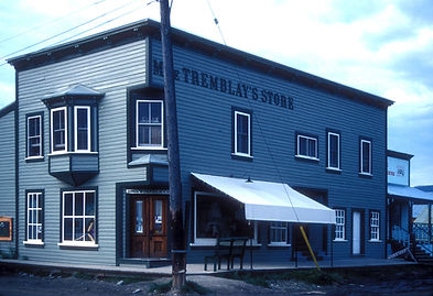 1280px-MME_TREMBLAY'S_STORE_Guy Masson.jpg