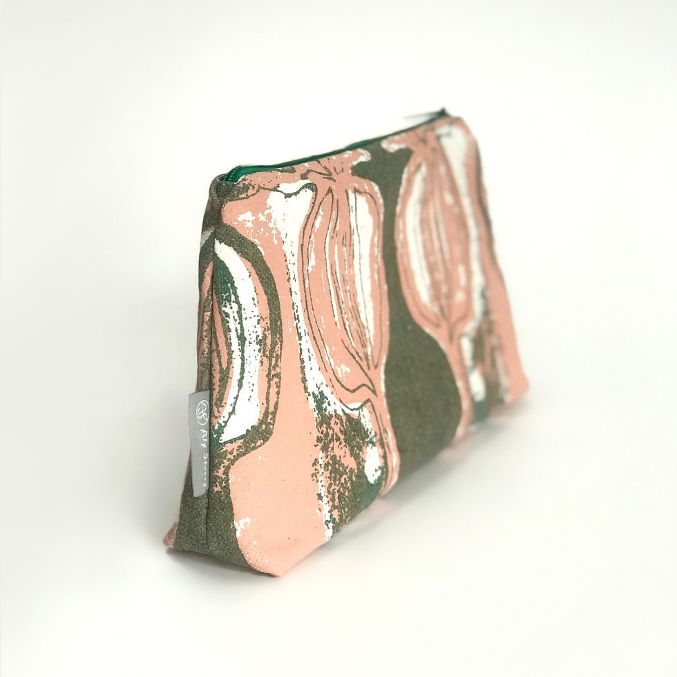 Thumbnail: cosmetic bag with pink and green seedheads