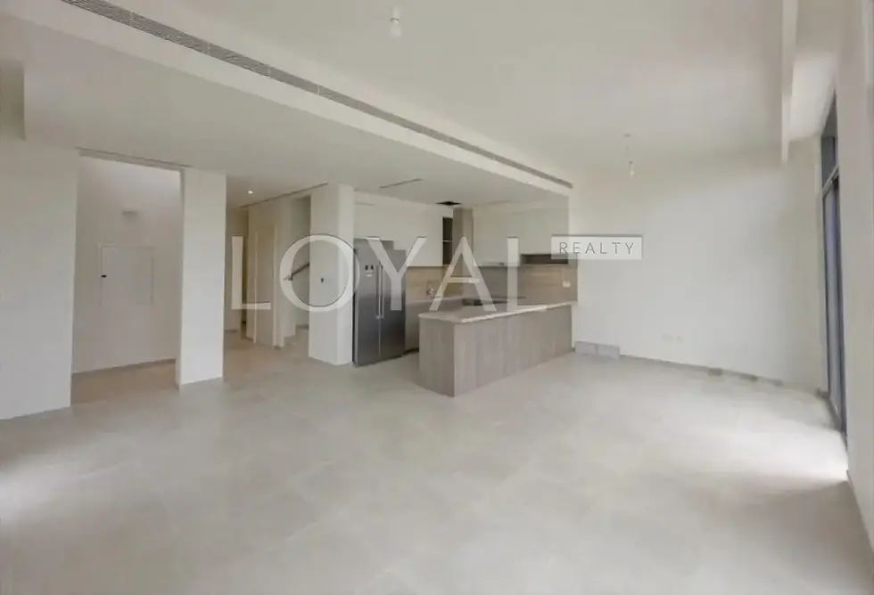 Townhouse in Mudon Al Ranim