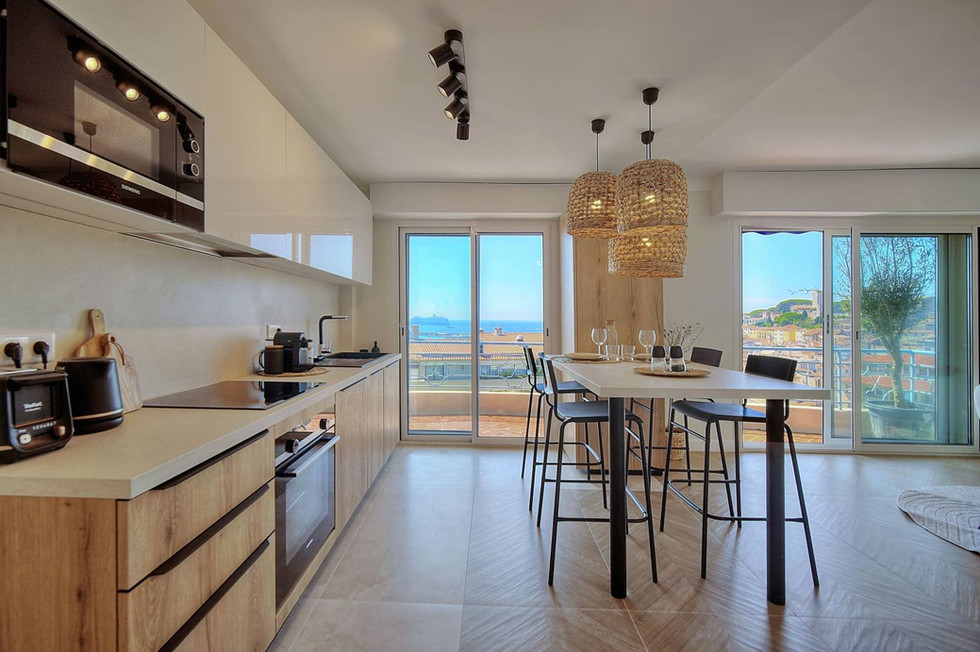 Cuisine intemporel moderne sur Cannes