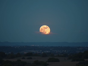 Explora cómo meditar según las fases de la luna