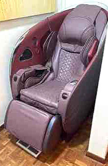 Massage Chair Disposed From A Condo Residence In Singapore - Junk Value Recycling