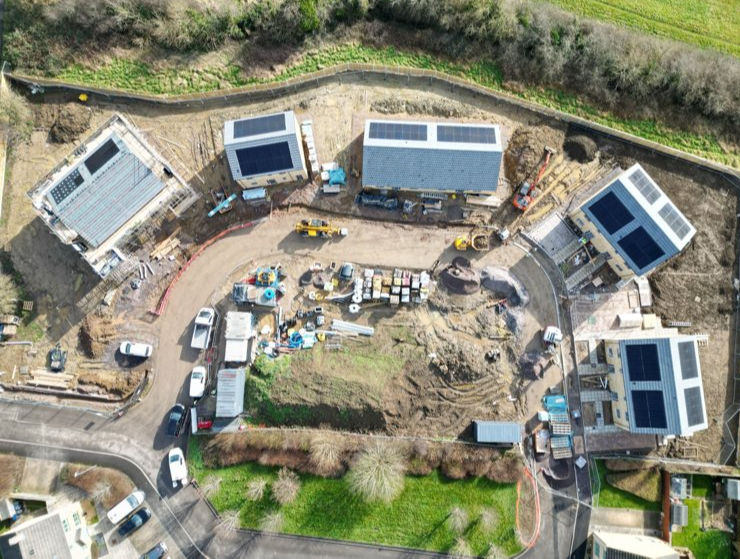 GHW8HsfWQAAEERx_edited