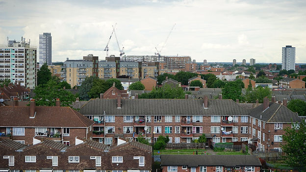 uk_london_housing_complex.jpeg