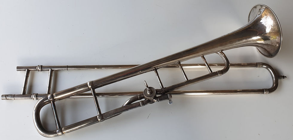 Miniature : Trombone Basse Courtois 1900