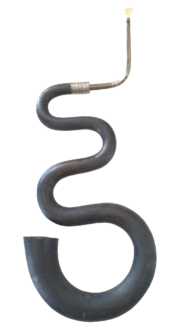 Miniature : Serpent en bois recouvert de cuir de Baudouin
