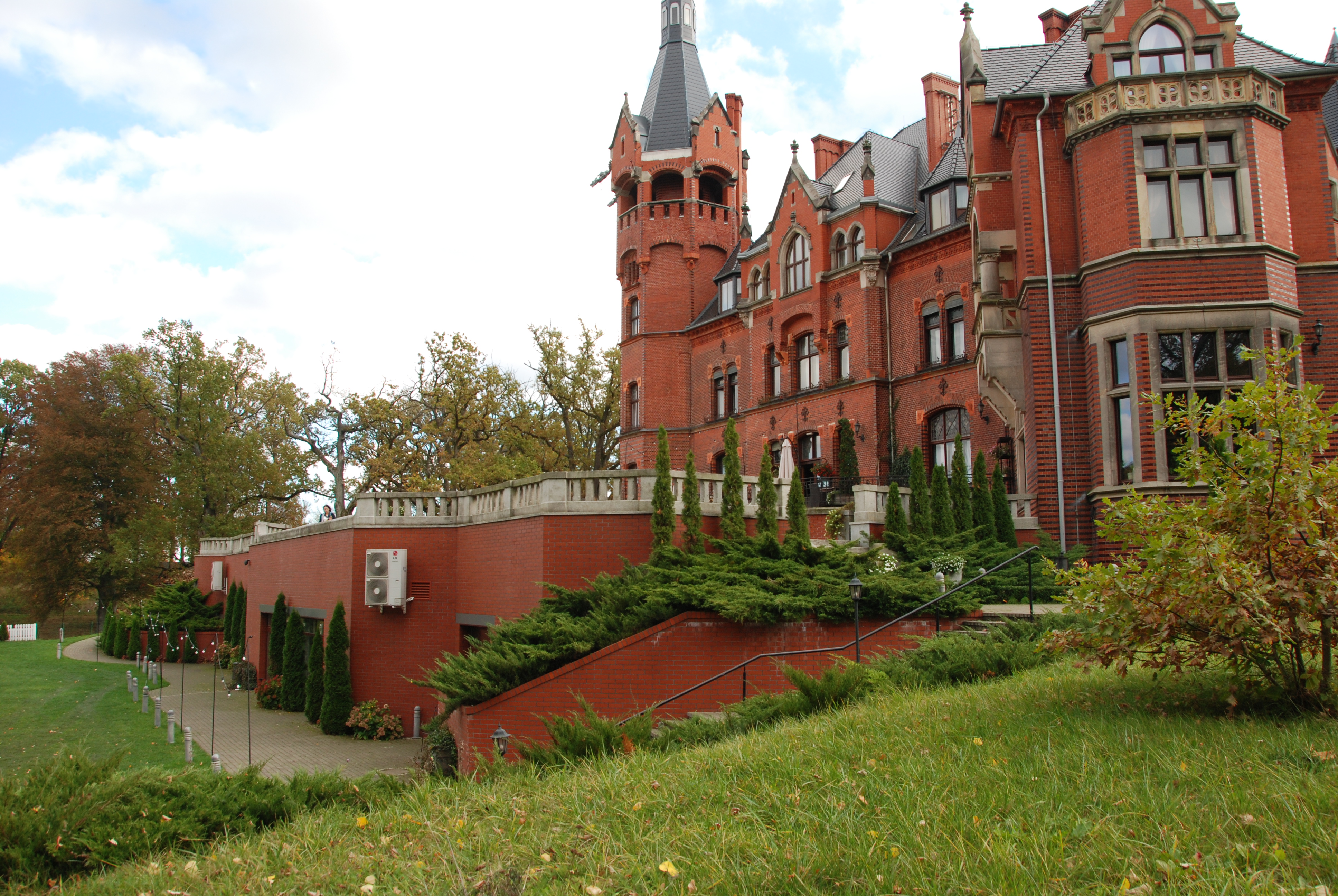 PAŁAC WĄSOWO