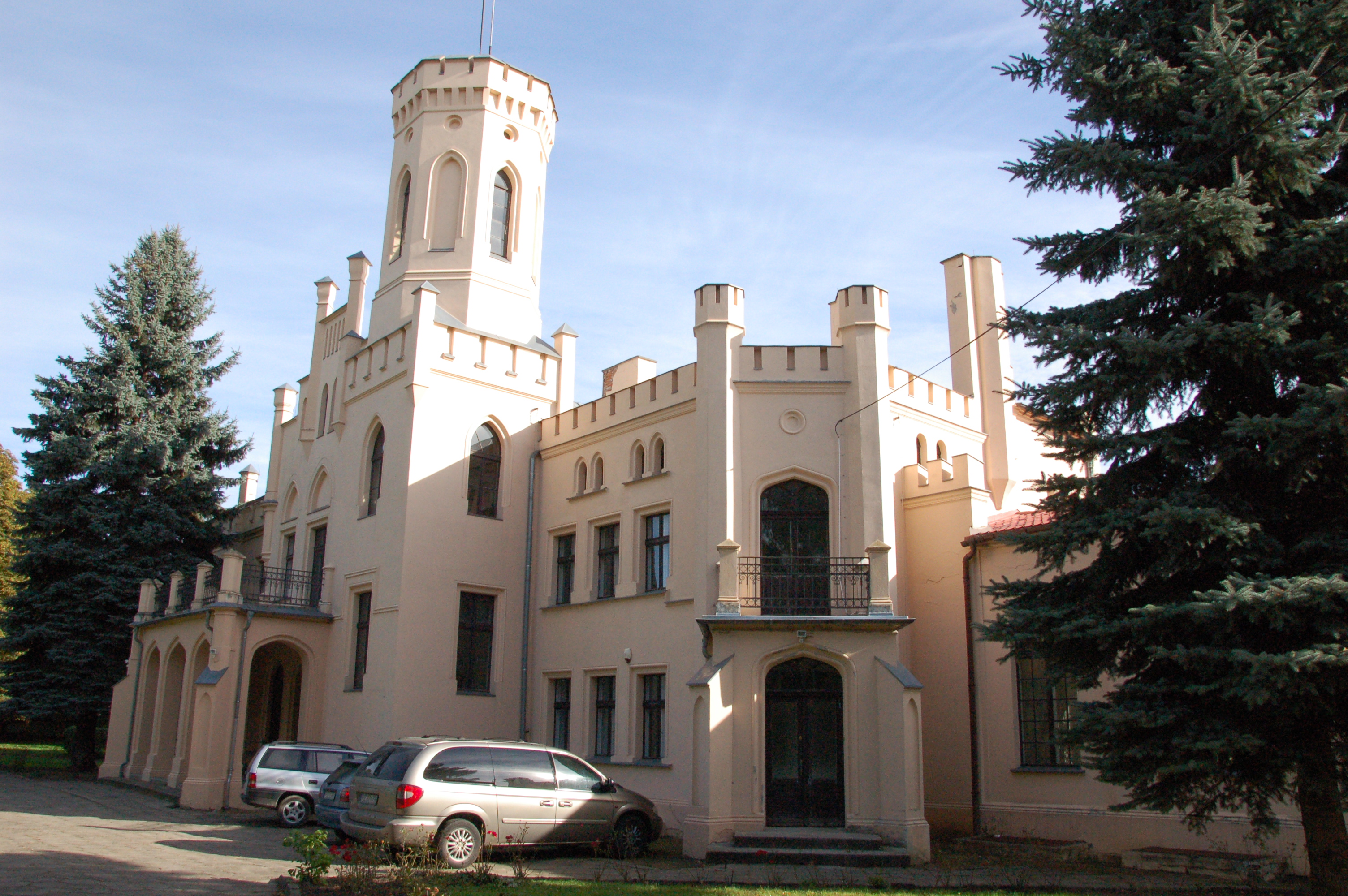 PAŁAC W KAŹMIERZU