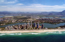 img-cruzamento-av-ayton-senna-e-av-das-americas-2004.jpg