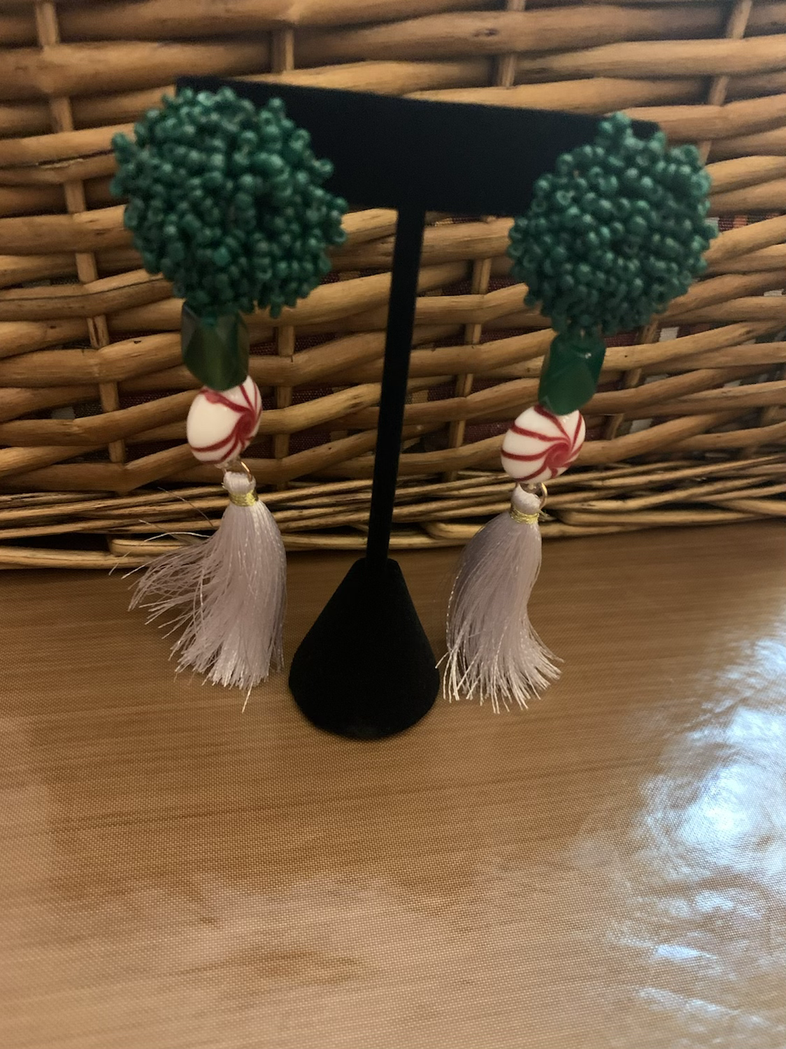 Peppermint dome earrings 