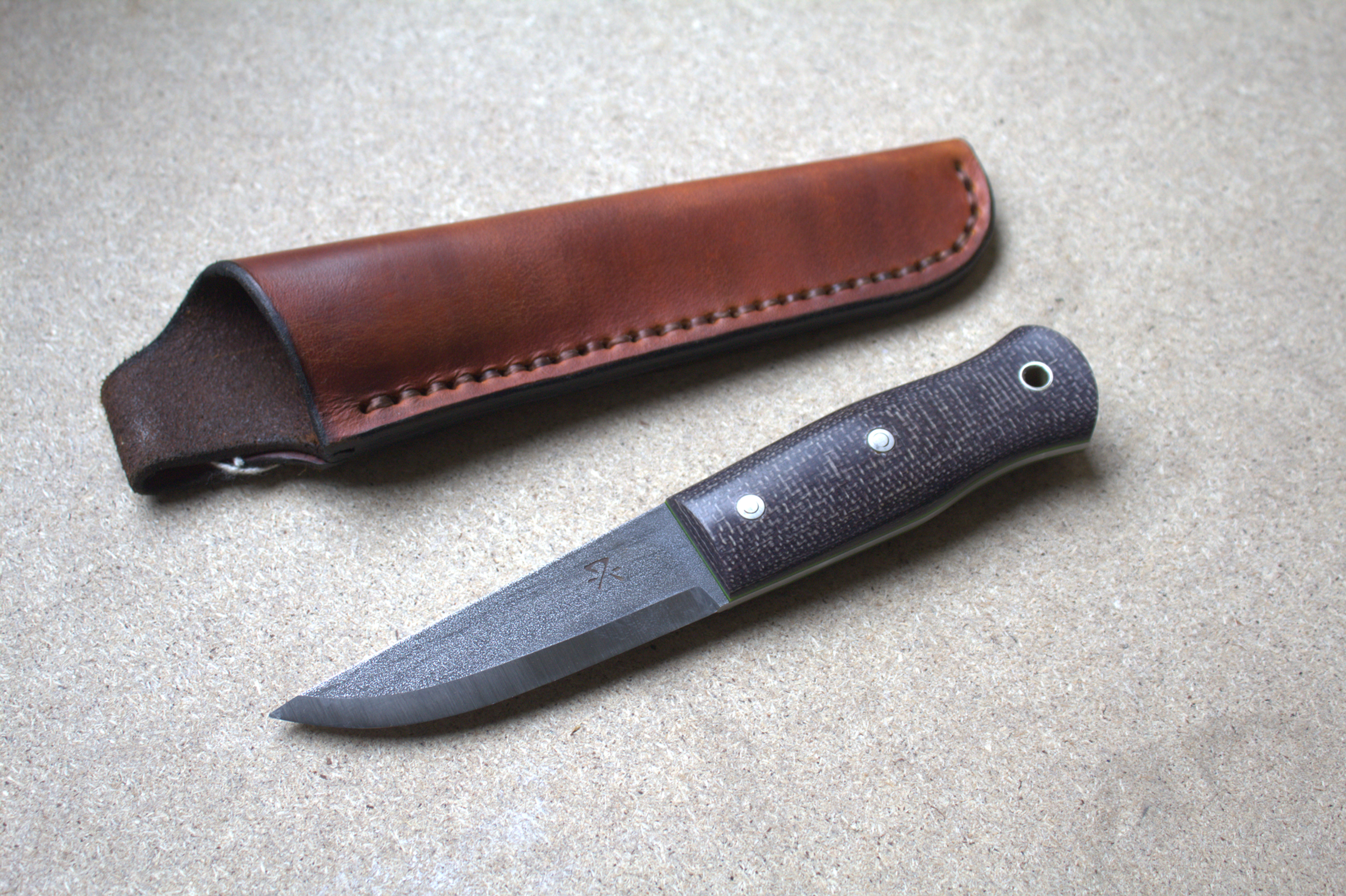 Leshy Feild knife 3mm