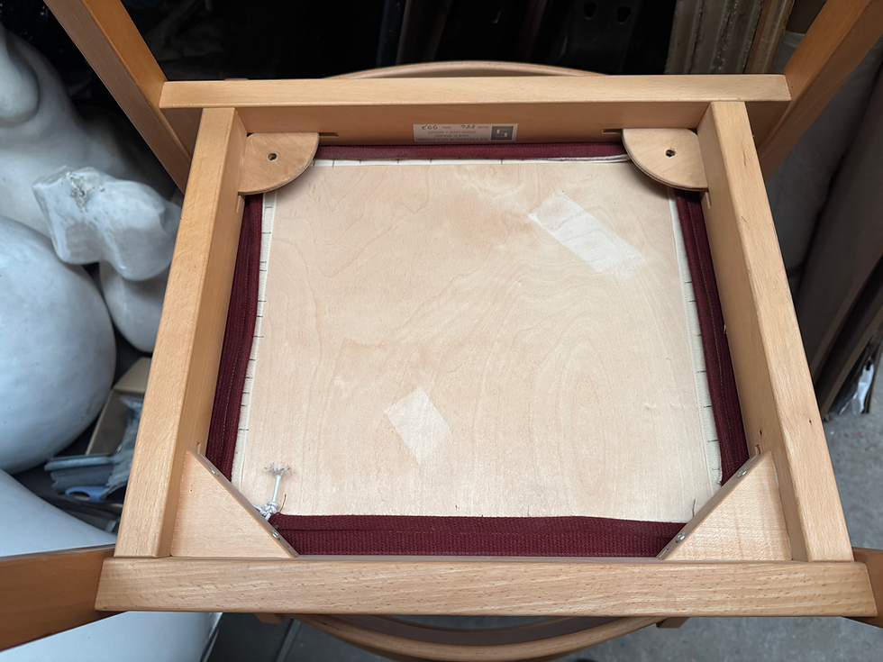 Thumbnail: 4 chaises Koldinghus design Hans Wegner 