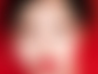 Simple Holiday Look – Make It Red